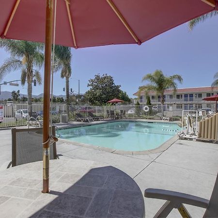 Motel 6-Corona, Ca ภายนอก รูปภาพ