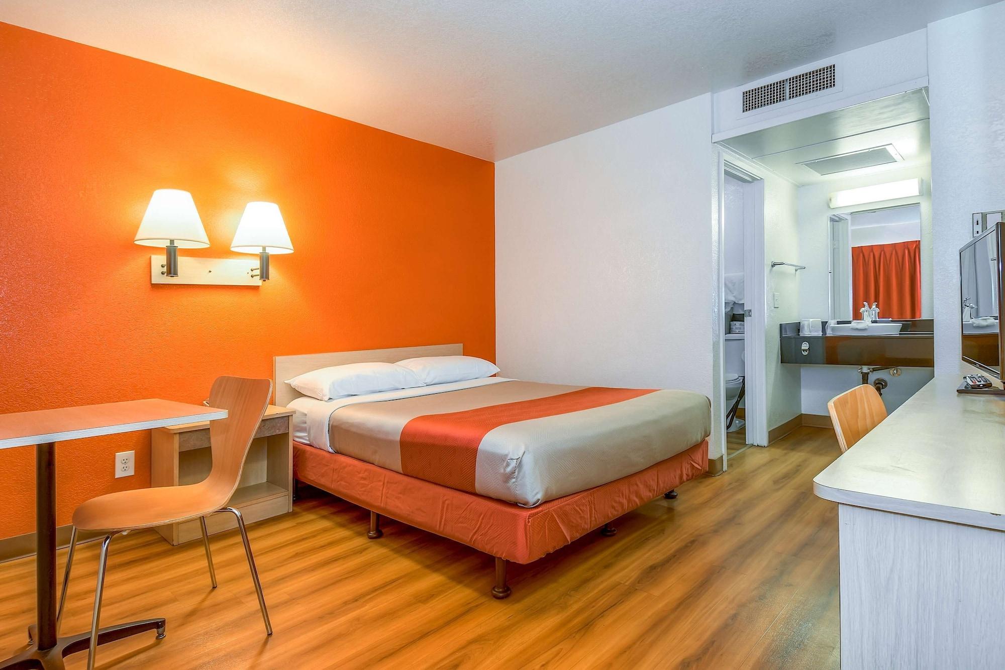 Motel 6-Corona, Ca ภายนอก รูปภาพ