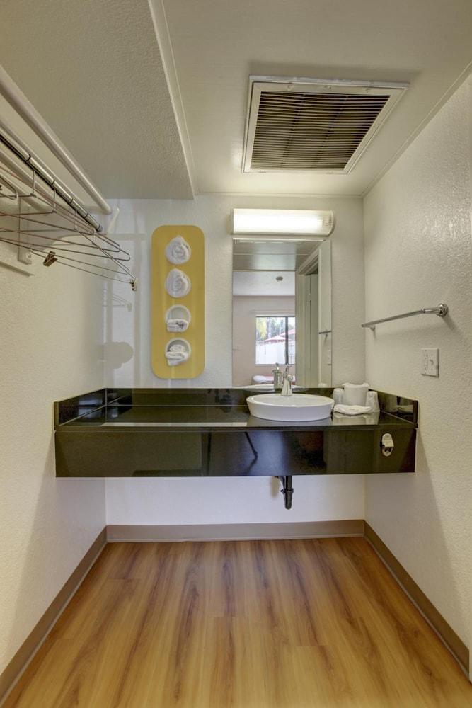 Motel 6-Corona, Ca ภายนอก รูปภาพ