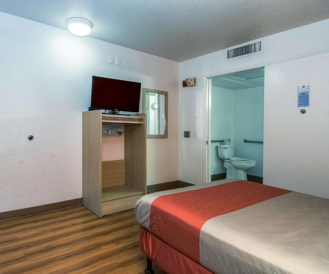 Motel 6-Corona, Ca ภายนอก รูปภาพ